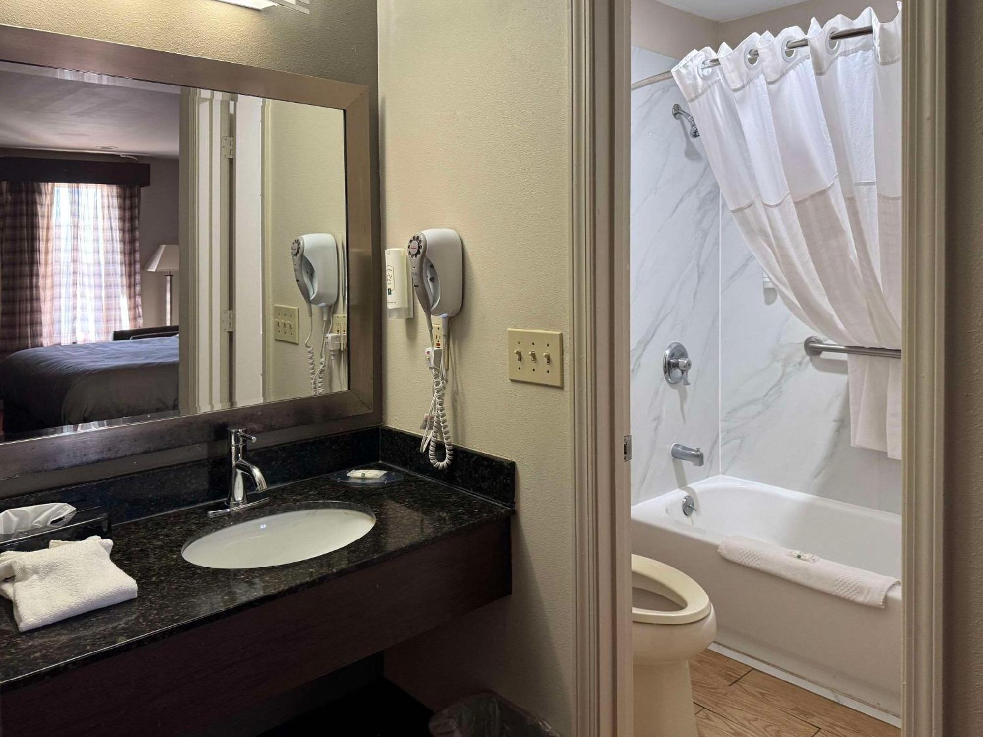 Quality Inn Lagrange East I-85 Exteriér fotografie